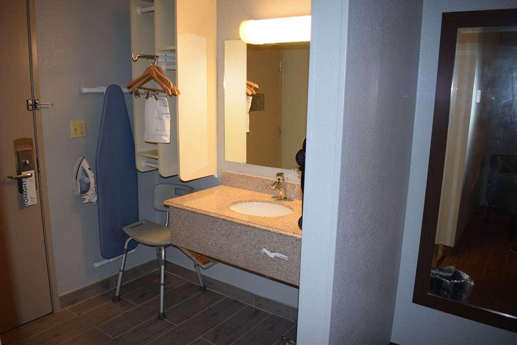 Americinn By Wyndham Glendale Milwaukee Whitefish Bay Δωμάτιο φωτογραφία